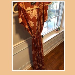 Lulus medium dress - new w/out tags, never worn.